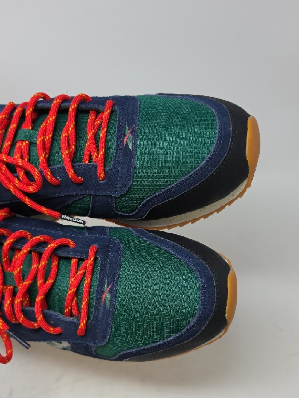 Reebok Multicolor Green Navy Retro Trainer with Red Laces Size 12 - Picture 6 of 7